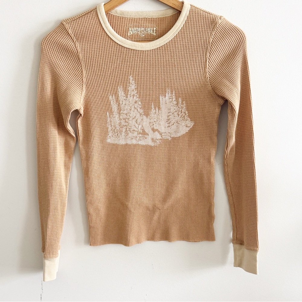 American eagle tan waffle knit long sleeve crewneck ski lodge top size XS